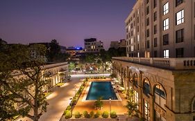 Foreign Relations Hotel